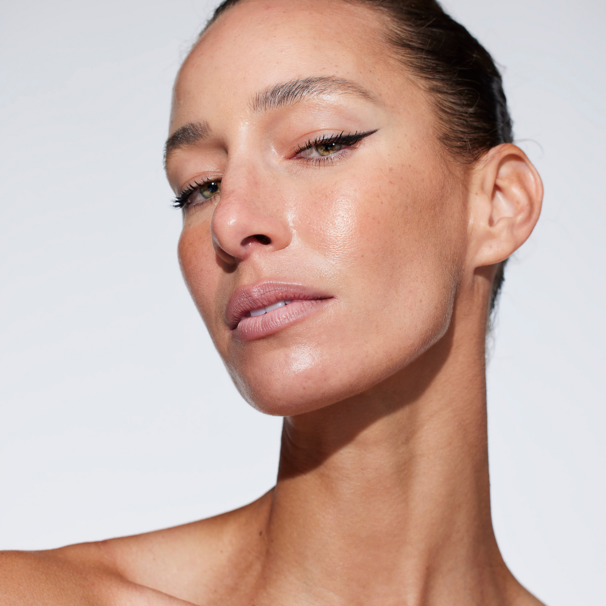 Ultimate Lash Line - Bakeup Beauty