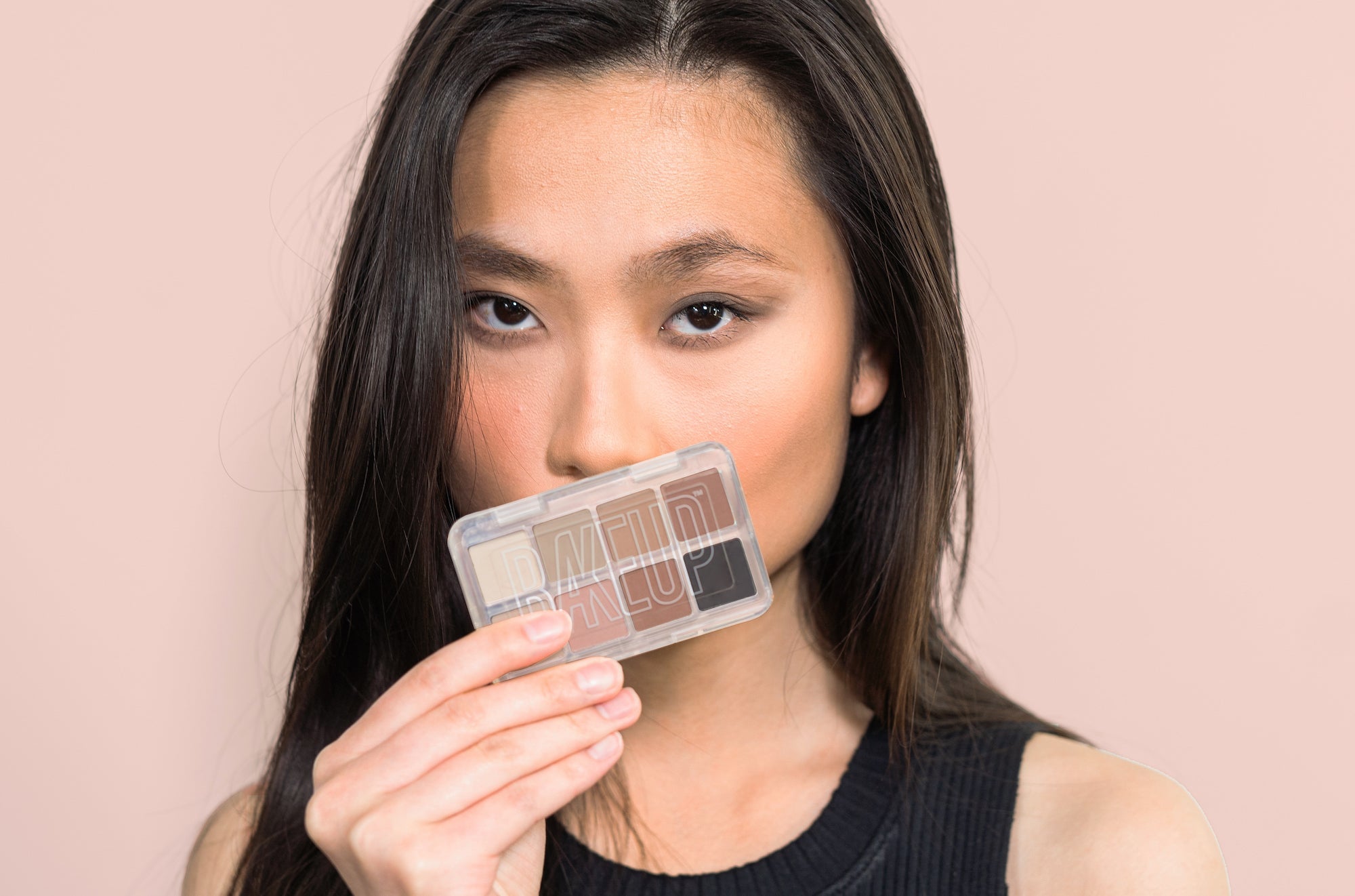 Desert Road Trip Palm Palette neutral eyeshadow palette by Bakeup Beauty